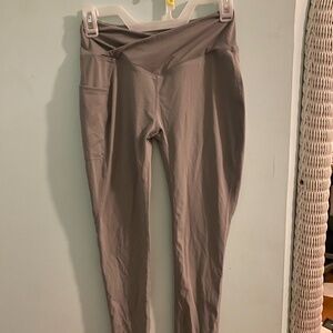 Light Grey Crossover Leggings Size 6